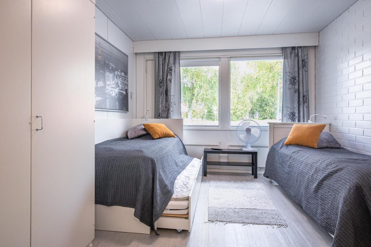 Ferienwohnung Tuurin Yoesaeiloe Exterior foto